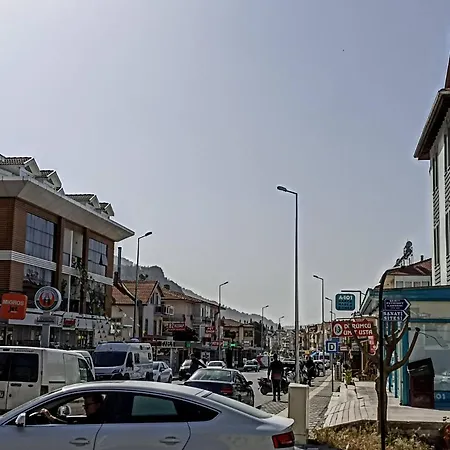 شقة Fethiye Merkezde Ferah Ve Balkonlu 2+1 Daire *