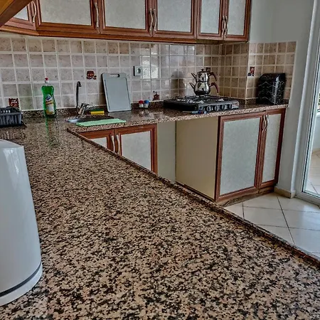 Fethiye Merkezde Ferah Ve Balkonlu 2+1 Daire * Fethiye